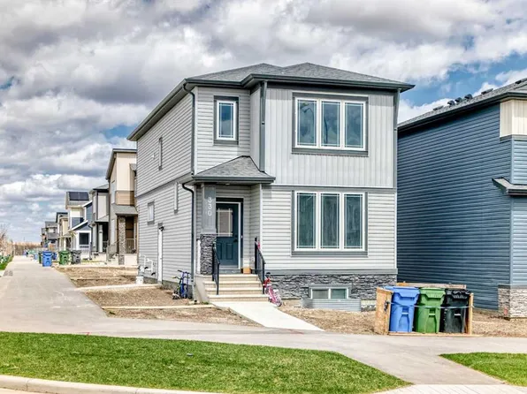 330 S Ambleton Dr NW, Calgary, AB T3P 2B7