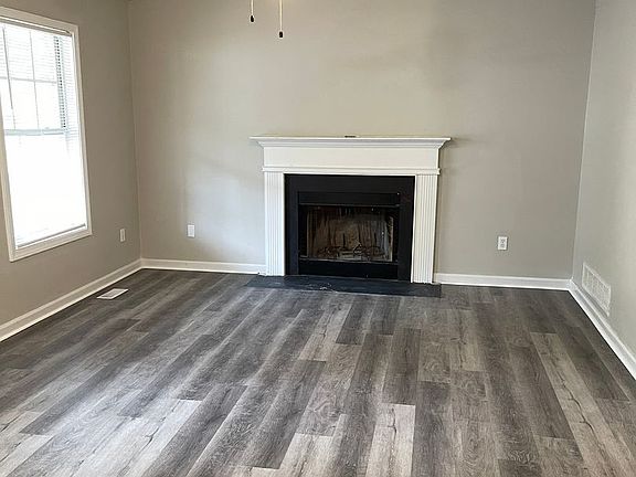 5th image of 1771 Jefferson Ln
