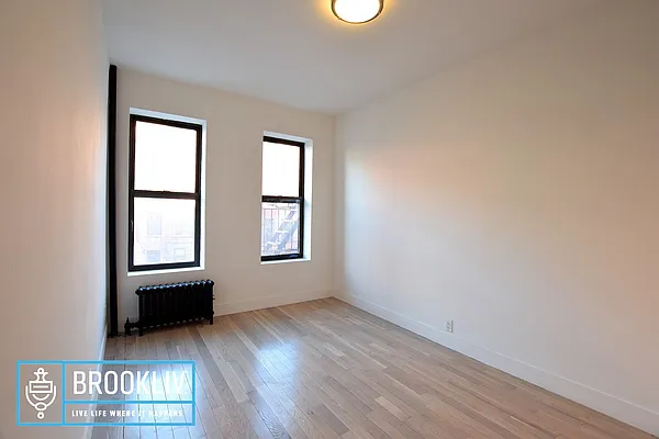 Rented by null | media 4