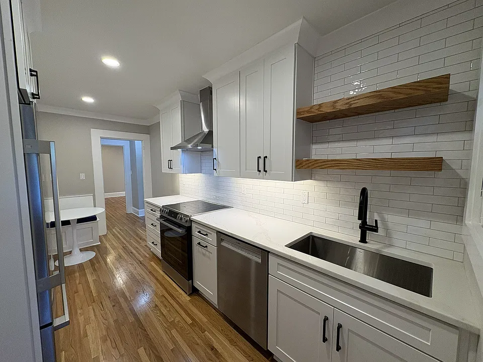 1412 Kenilworth Ave #3