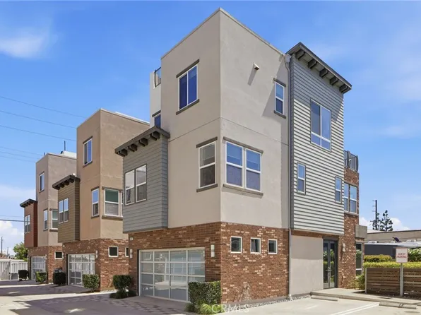 783 Wonder Ln, Costa Mesa, CA 92627