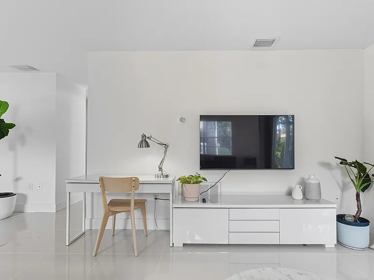 5310 Desoto Pl — Photo 17