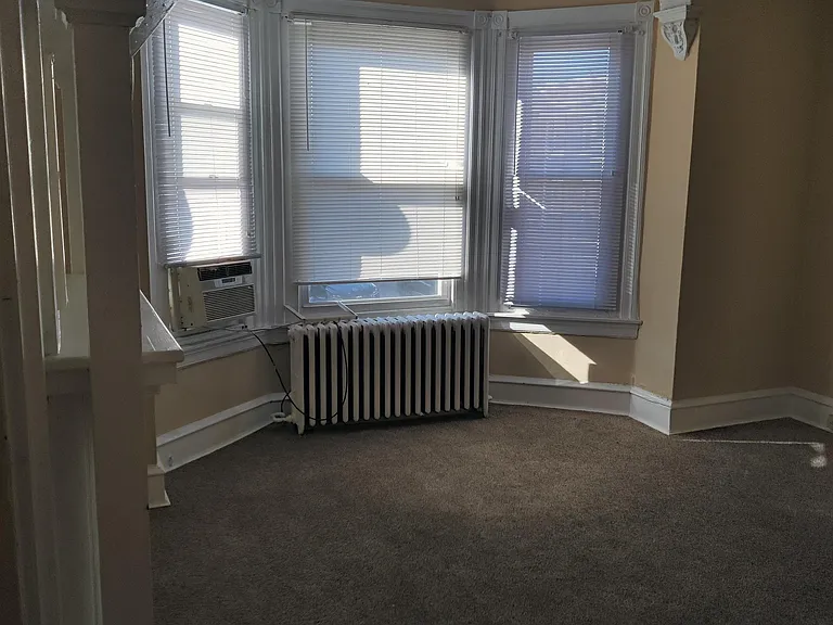 4561 N Camac St #2 — Photo 3