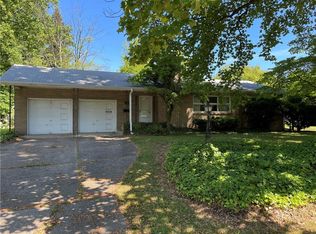 4310 Emmet Dr, Erie, PA 16511