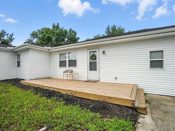 4th image of 2342 Nedra St