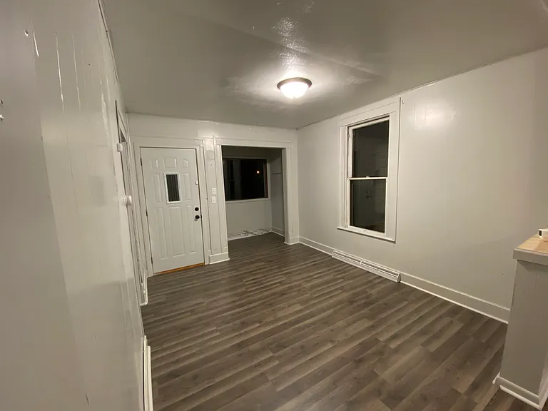 1416 Winter St — Photo 6