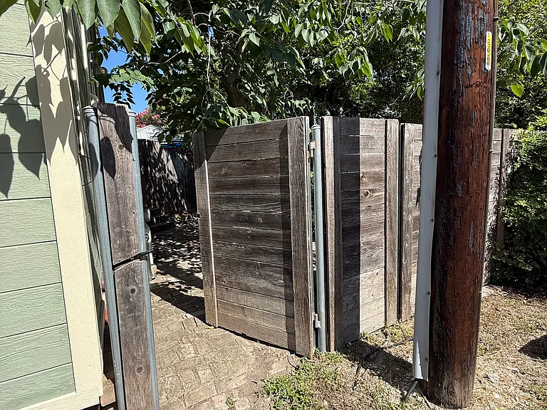 1511 Nickerson St #B — Photo 10