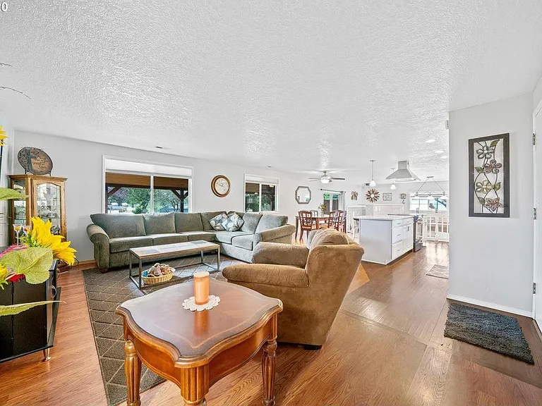 12640 SE Lani Ln — Photo 5