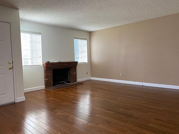 Living room with gas fireplace