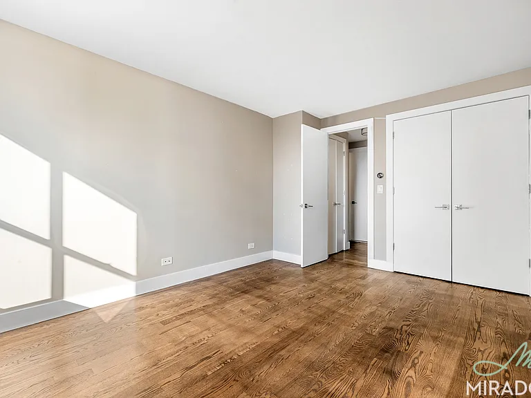 330 E 39th St #25M — Photo 9
