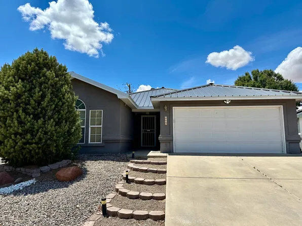 2119 Saint Croix Dr NW, Albuquerque, NM 87120