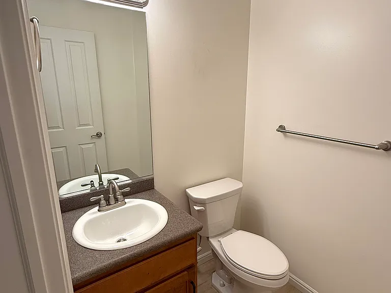 1875 S Spring Creek Dr — Photo 17