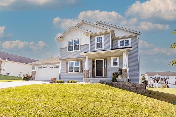 1st image of 413 Saratoga DRIVE