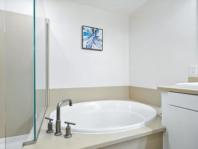 10745 N De Anza Blvd #115 — Photo 31