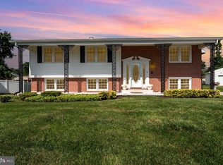 11 Glenwest Ct, Rosedale, MD 21237