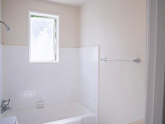 4th image of 1721 O St #8