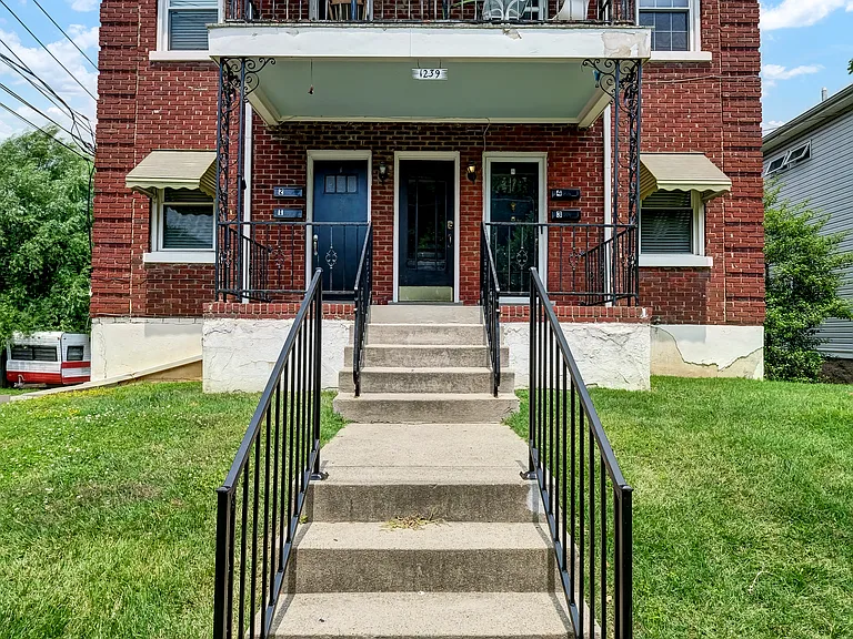 1239 Rufer Ave #3 — Photo 7