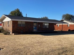 507 Van Kirk Avenue, Mountain View, OK 73062
