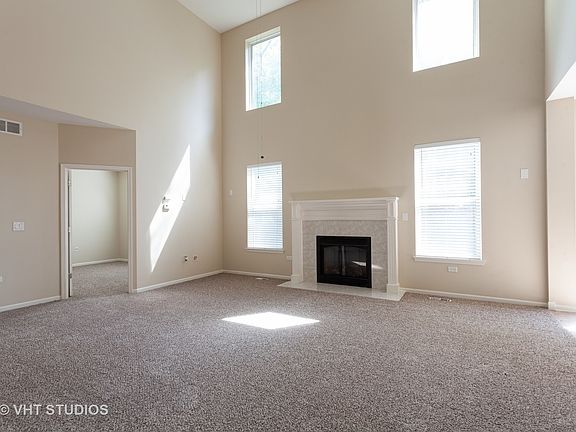 4th image of 817 Hartford Ln
