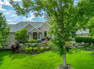 208 Saint Georges Dr, Saint Albans, MO 63073