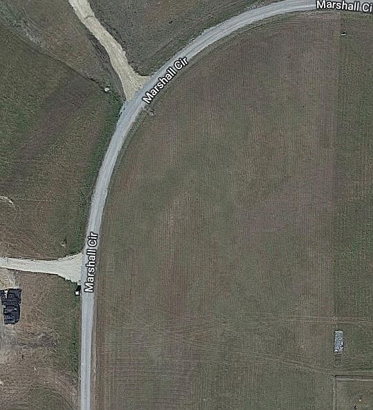 1st image of 301 Marshall Cir