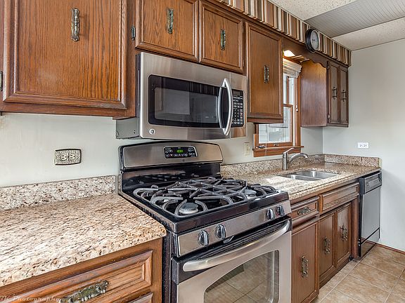 4th image of 5376 W Kimball Pl