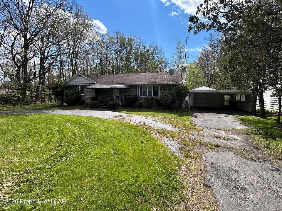 1st image of 582 Hillside Dr