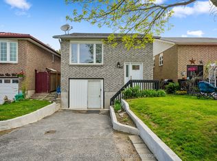 802 Mountain Ash Rd, Peterborough, ON K9J 8K2