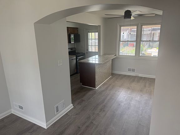 3rd image of 6947 Belclare Rd