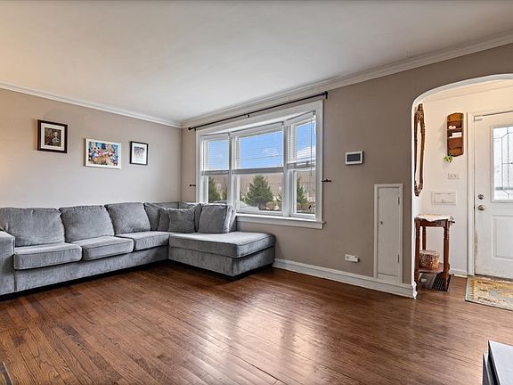 4th image of 9542 S Campbell Ave