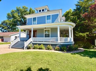 540 E Main St, Du Quoin, IL 62832