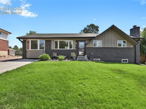 742 Ellston St, Colorado Springs, CO 80907