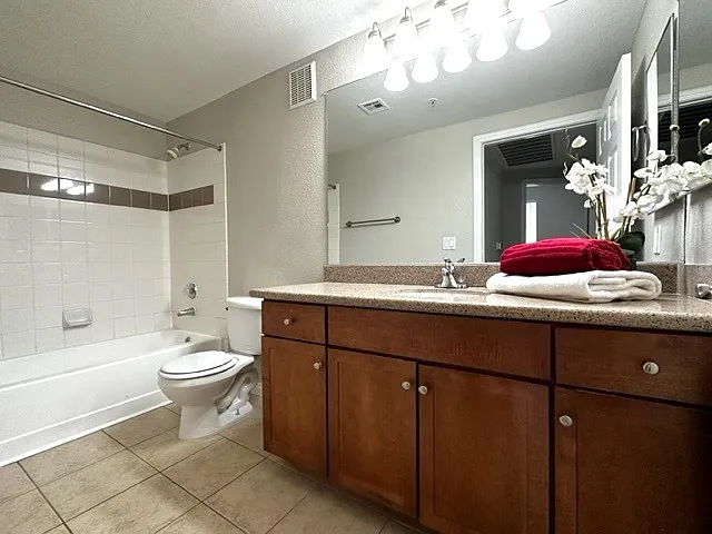 4400 S Jones Blvd #1097-1 — Photo 12