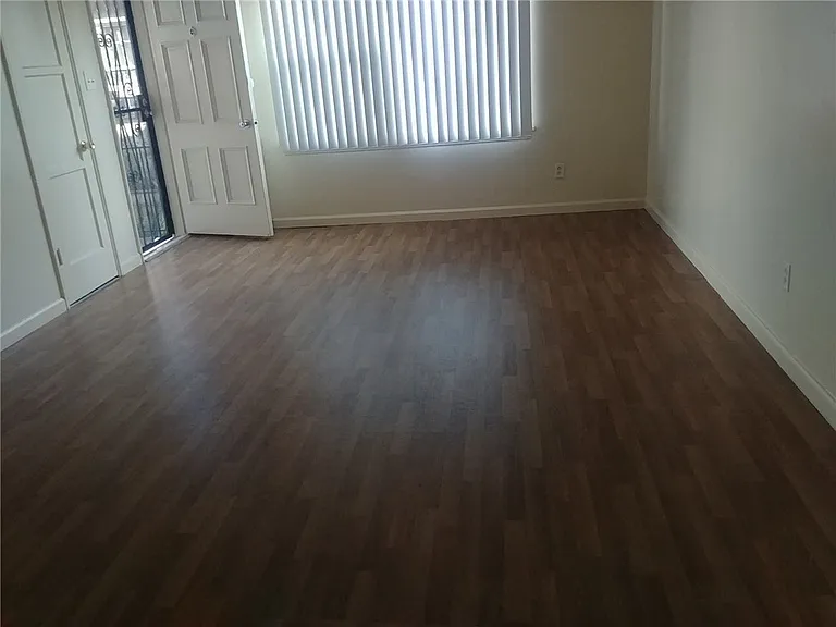 7011 Mountain View Ave — Photo 1