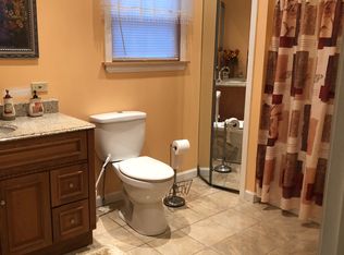 53 Forest St, Clinton, MA 01510