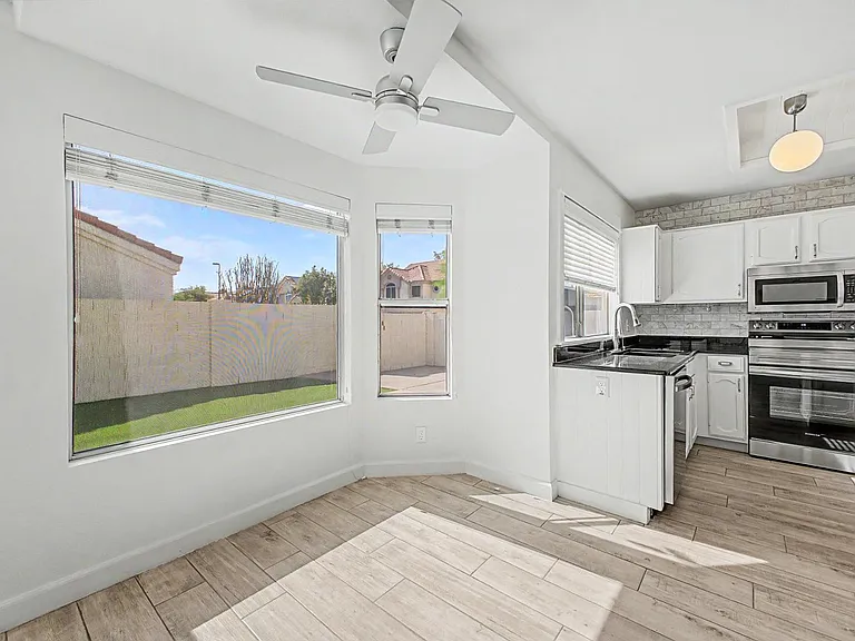1006 S Tiago Dr — Photo 12