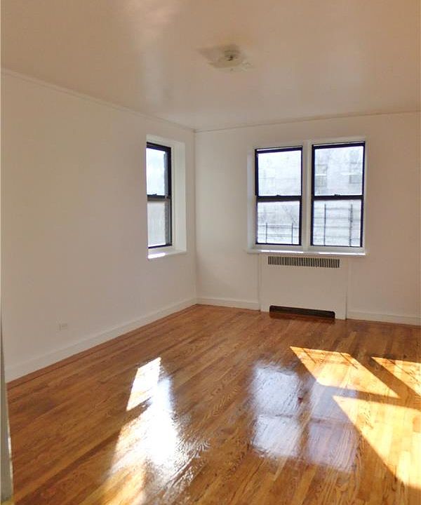2nd image of 85 McClellan St APT 5C