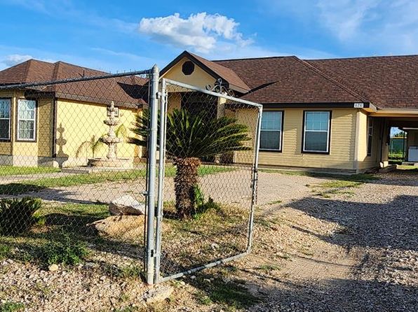 626 Wild Wood Dr, Eagle Pass, TX 78852