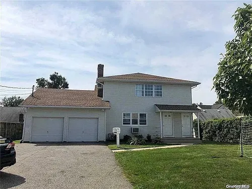 8 Locust St Photo 1