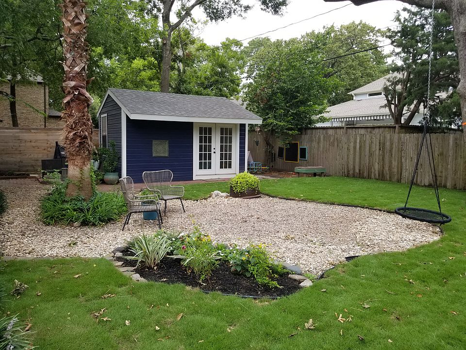 2nd image of 1324 Gardenia Dr