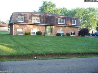 760 Klinger Ave APT D, Alliance, OH 44601