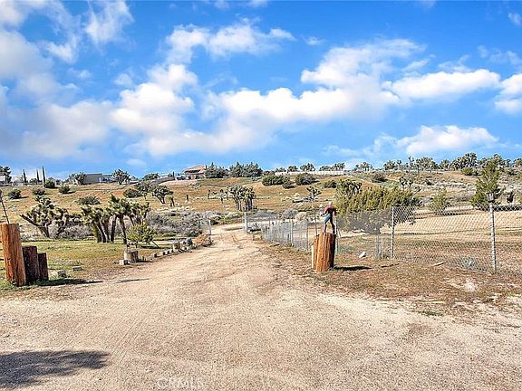 4th image of 8529 Nielson Rd