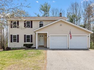 2 Fern St, Baldwinville, MA 01436