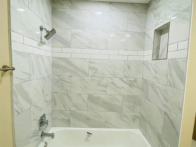 14815 Earlswood Dr — Photo 22