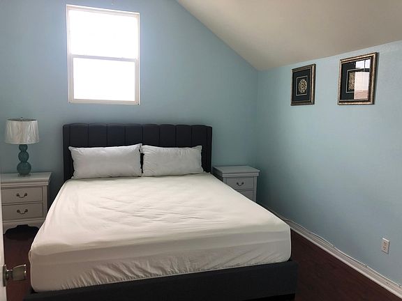 2nd image of 13885 Camp Rock St #4