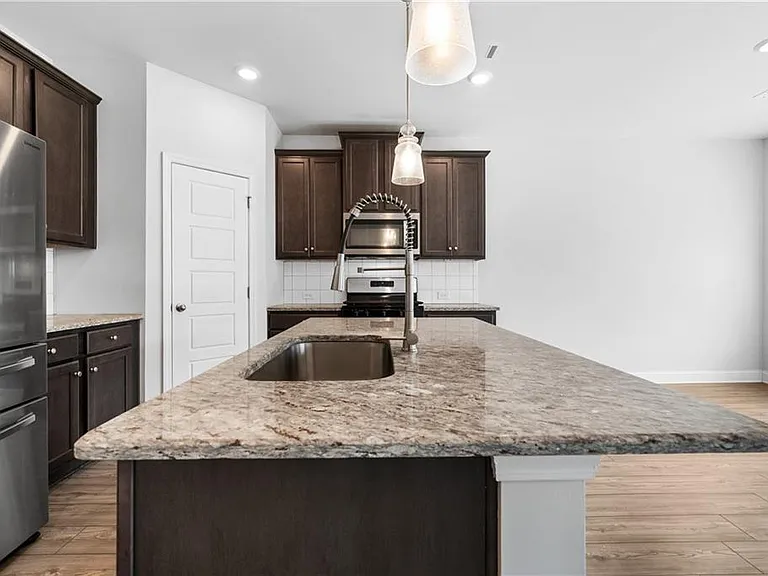 258 Station Overlook Dr — Photo 11