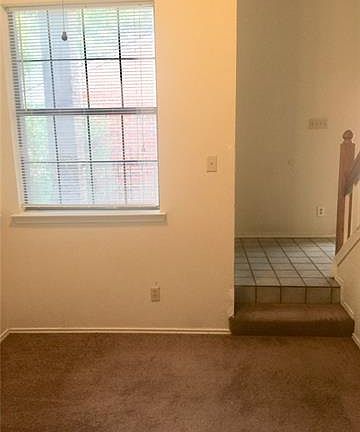 5th image of 2003 Feather Ln
