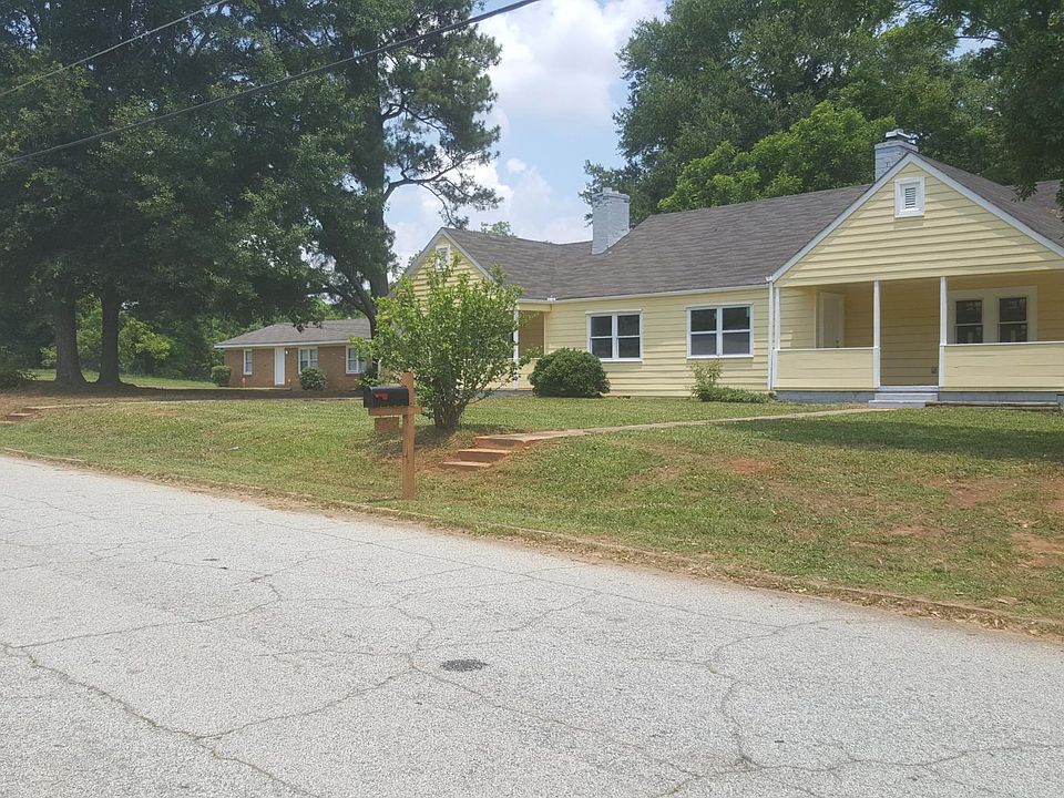 1st image of 6820 Parkway Dr
