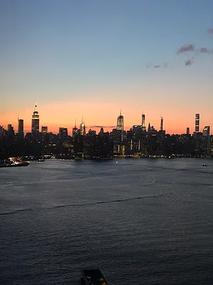 Rented by Compass | media 35