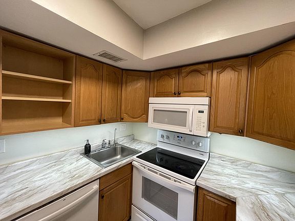 4th image of 10800 Us Highway 19 N APT 208